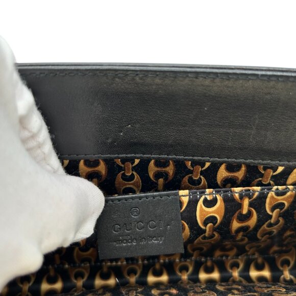 Vintage GUCCI Britt Clutch - Patent Leather - Pre-Loved - Dust Bag - (L) 9in - Picture 11 of 13